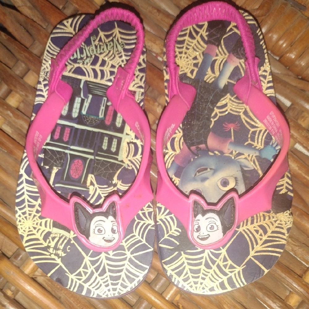 Disney  Toddler Girl Pink/Blue Vampirina  Flip Flops